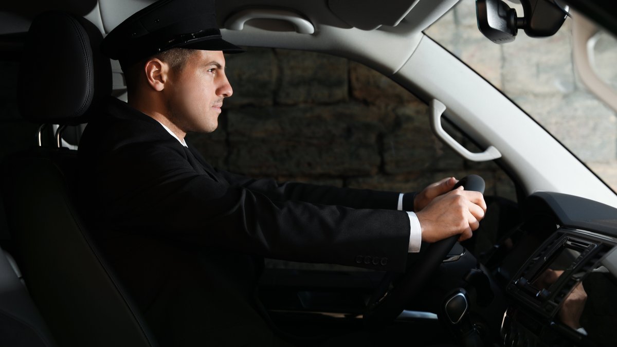Philadelphia Chauffeur Service Cost: What Affects Pricing in 2026?