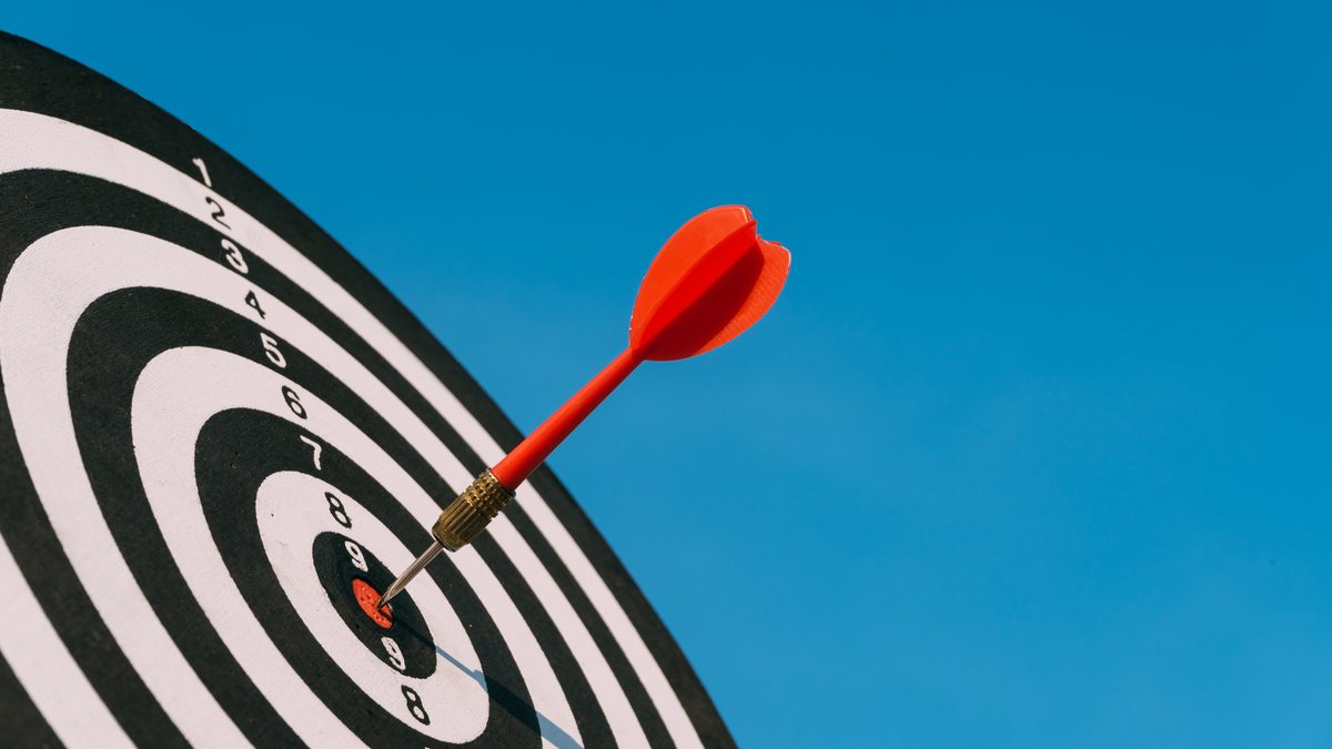 Precision Marketing vs. Performance Marketing: How the Two Approaches Compare