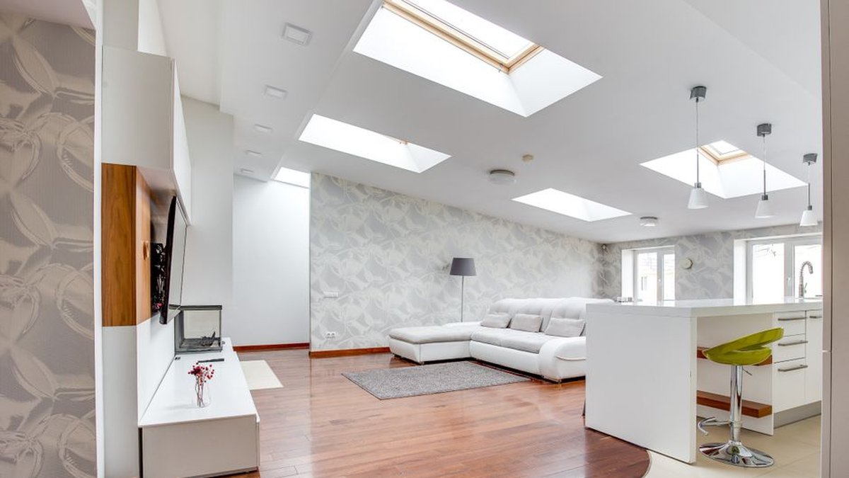 Skylight Installation Cost: NJ Experts Break Down Factor Affecting Final Pricing