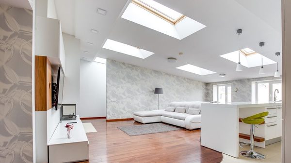 Skylight Installation Cost: NJ Experts Break Down Factor Affecting Final Pricing