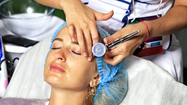 Stem Cell Facelift for Facial Rejuvenation: Korea vs US Comparison Released