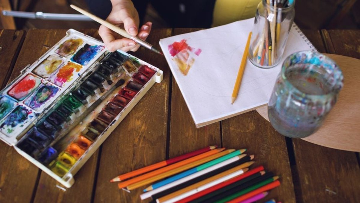 Tobio's vs. Winsor & Newton vs Daniel Smith Paint Kit: Which Set Stands Out?