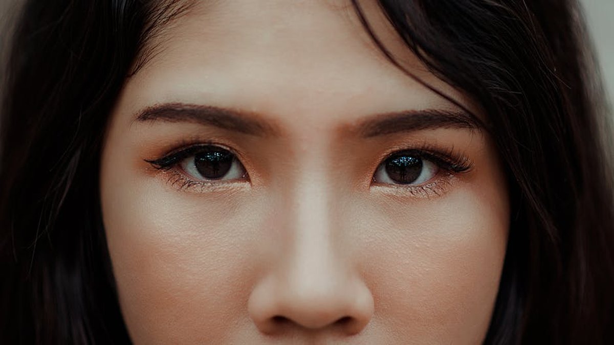 Top 3 Lash Serums for Asian Lashes: Cost, Pros & Cons Compared