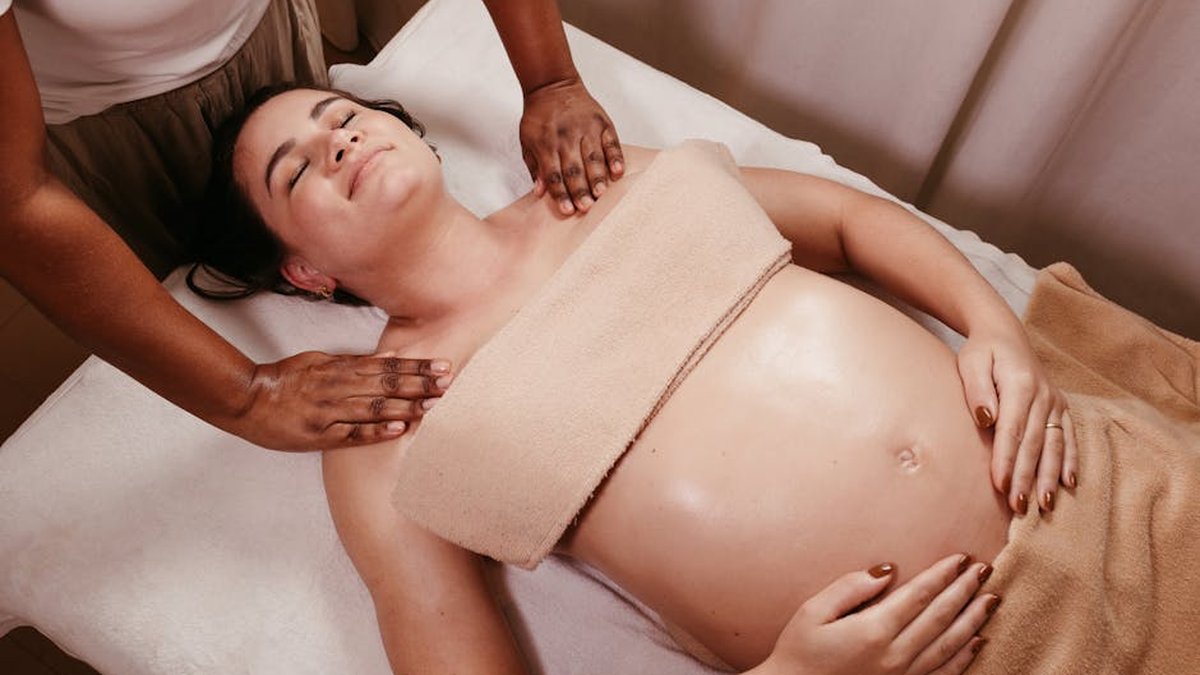 What Are the Benefits of Prenatal Massage? Sun Prairie, WI Experts Weigh In