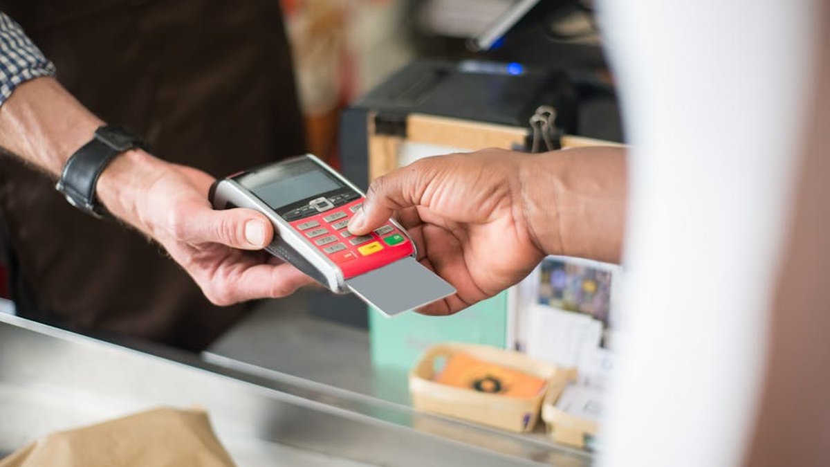 Zero-Fee Credit Card Processing For US Retailers: Cash Discount Program Updated