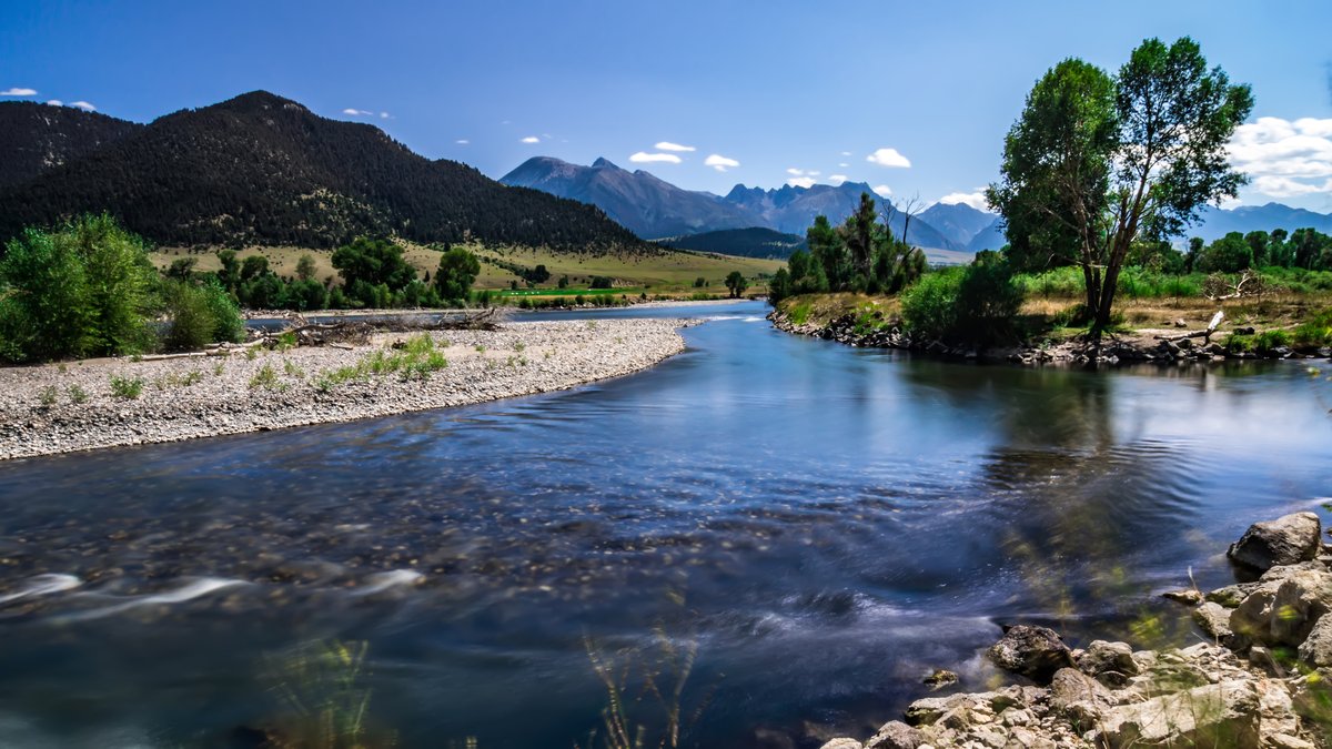 Idaho Falls Limousine Rental & Airport Shuttle For Yellowstone Trips Announced