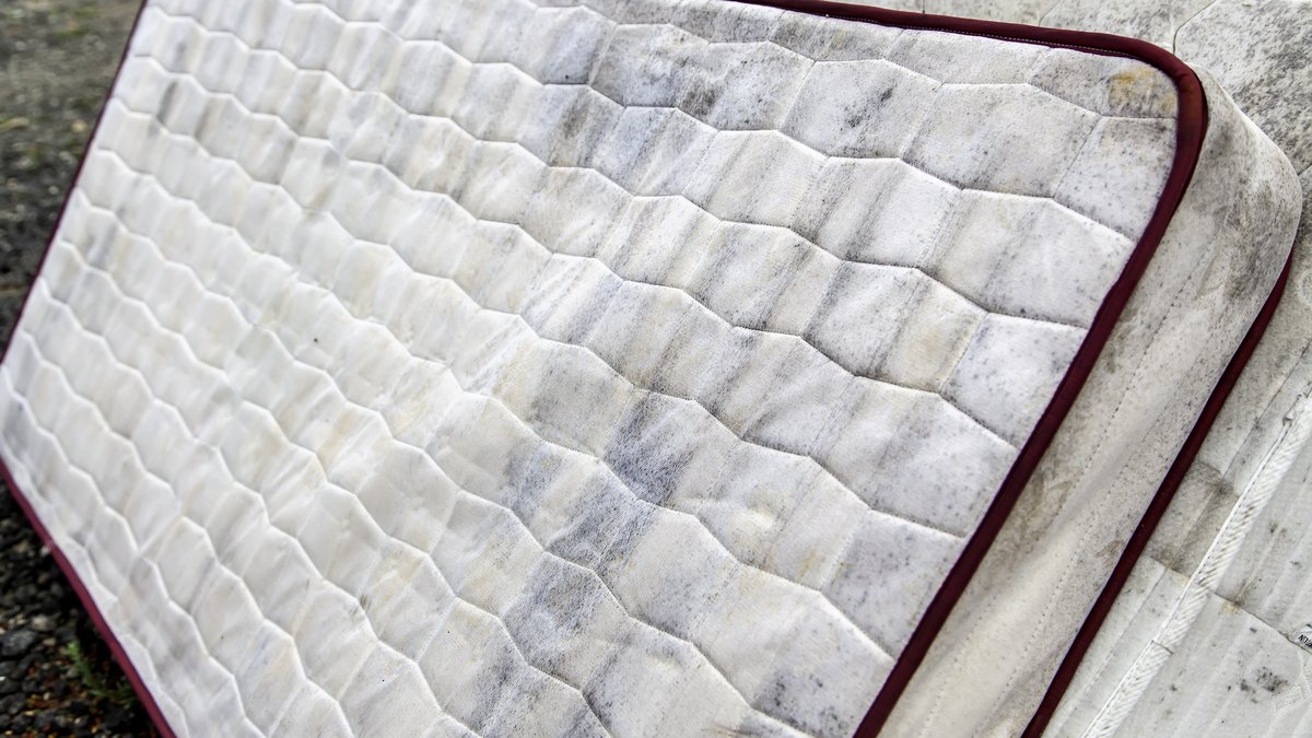 Junk King Peninsula Announces Residential Mattress Pickup Services In Palo Alto