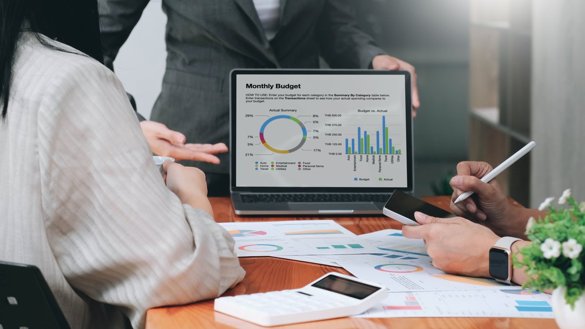Marketing Strategy Gap Analysis: How AI Helps Find Budget Leaks for SMBs