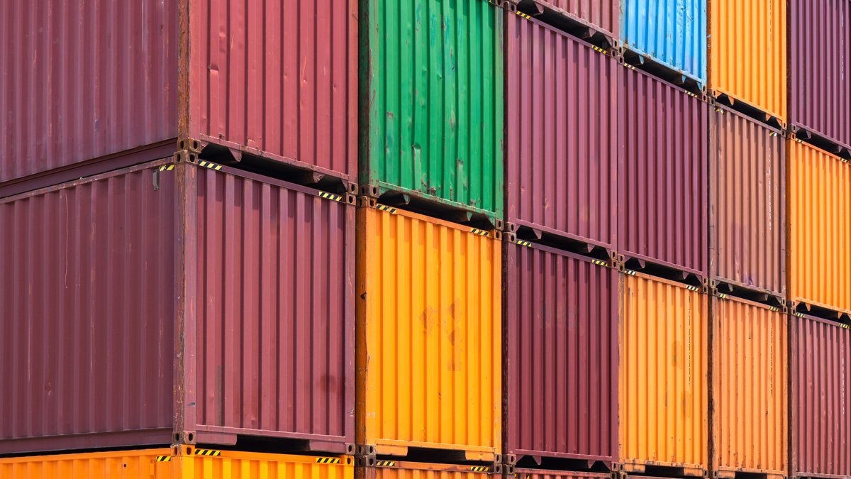New vs Used Shipping Containers: UK Expert Explains Which Is Worth Buying