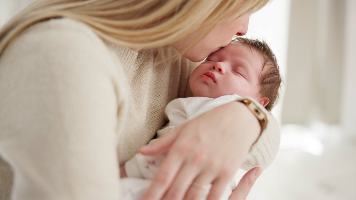 Newborn Care Specialist: NY Expert Shares Questions To Ask Before Hiring